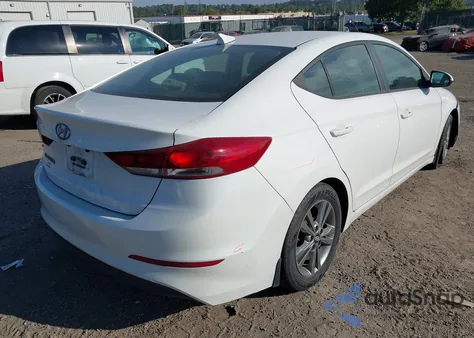 2017 Hyundai Elantra Se z USA, uszkodzony, nr VIN 5NPD84LF2HH108443